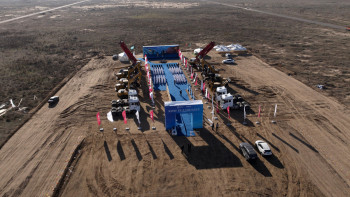 Фотография к новости: Жамбылда жел генераторларының бөлшектерін шығаратын зауыттың құрылыс капсуласы салынды