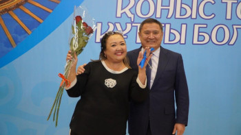 Фотография к новости: Қосшыда 67 отбасына пәтер берілді