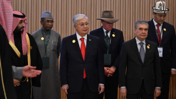 Фотография к новости: One Water саммиті: Тоқаев ортақ суретке түсу рәсіміне қатысты