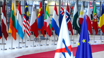 Фотография к новости: ЕО елдерінде бала туу көрсеткіші өте төмен