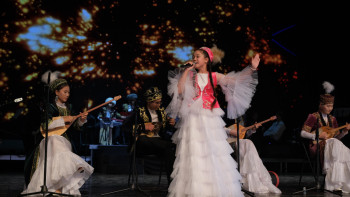 Фотография к новости: Жас таланттар Мәскеудегі халықаралық фестивальде Гран-при жеңіп алды