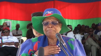 Фотография к новости: Намибияда тұңғыш рет әйел адам президент болды