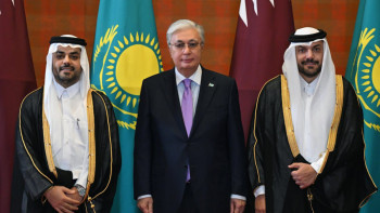 Фотография к новости: Мемлекет басшысы Power International Holding компаниясының иелерімен кездесті