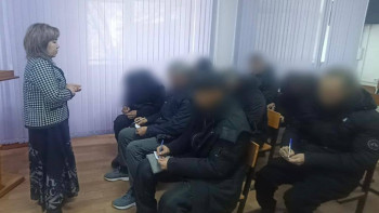 Фотография к новости: Таразда жазасын өтеушілерге психологиялық көмек көрсетілді