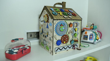 Фотография к новости: Астанада дамуында бұзылу қаупі бар балаларды ерте қолдау қызметі ашылды