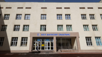 Фотография к новости: Алматы мен Алматы облысында оқушы орындарының тапшылығы қалай шешілмек?