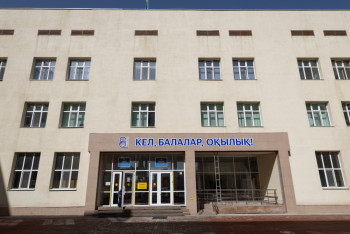 Фотография к новости: Алматы мен Алматы облысында оқушы орындарының тапшылығы қалай шешілмек?