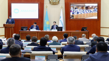 Фотография к новости: Үкіметтің уақыт белдеуіне қатысты зерттеу жүргізуіне үш жыл емес, үш ай ғана мерзімі бар – AMANAT