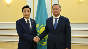 Фотография к новости: СІМ басшысы Қытай елшісін қабылдады