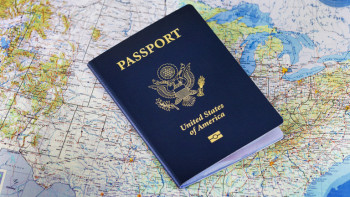 Фотография к новости: АҚШ шетелдіктердің балаларына азаматтық беруді тоқтатуы мүмкін