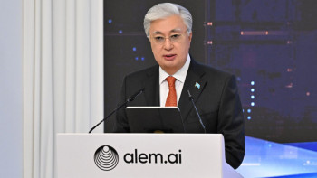 Фотография к новости: Тоқаевқа жасанды интеллект саласындағы отандық өнімдер таныстырылды