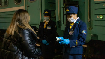 Фотография к новости: Мереке күндері қосымша теміржол пойыздары мен әуе рейстері іске қосылады