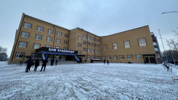 Фотография к новости: Батыс Қазақстанда жаңа заманауи мектеп қолданысқа берілді