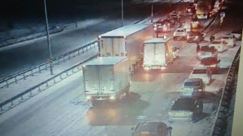 Фотография к новости: Теміртау маңында 700-ден астам көлік жолда қалып қойды