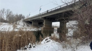 Фотография к новости: Теміртауда алты жасар бала мұзға батып кетті
