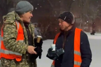 Астана тұрғындарына шоколад пен бауырсақ ұсынылды