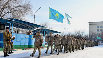 Фотография к новости: Әскери қызметшілер Тәуелсіздік күнін атап өтті