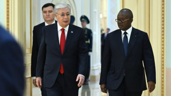 Фотография к новости: Келіссөздер қорытындысы бойынша президенттер Бірлескен мәлімдеме қабылдады