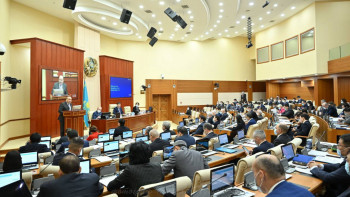 Фотография к новости: Мәжіліс екі заң жобасын жұмысқа алды