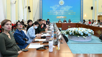 Фотография к новости: СІМ-де әлеуметтік жұмыс және тұрақты даму мәселелері талқыланды