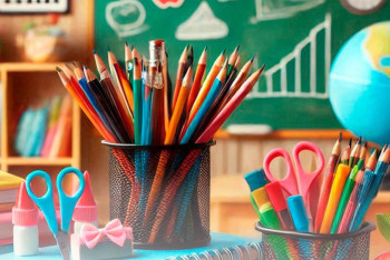 Фотография к новости: Кімдерге оқу құралдарын алуға қаржылай қолдау көрсетіледі?