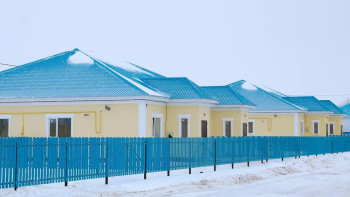 Фотография к новости: Ақтөбеде 50-ден астам отбасы баспаналы болды