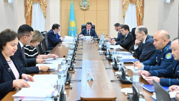 Фотография к новости: Сенатта Әкімшілік құқық бұзушылық туралы кодекске өзгерістер қаралды