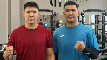 Фотография к новости: Ағайынды Сапарбайлар  "алтынға" таласады