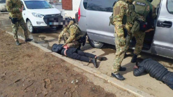 Фотография к новости: Шетелдіктер астаналық ломбардтардың бірінен 46 млн теңге ұрлап кеткен