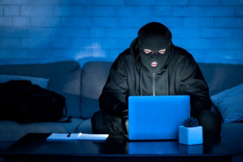 Фотография к новости: Мемлекеттік кірстер комитеті  жалған хабарламалар туралы ескертеді