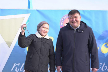 Фотография к новости: Түркістан облысында 40 отбасы жаңа баспанаға ие болды