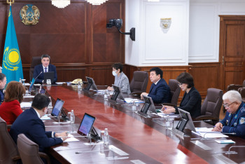 Фотография к новости: Ұшақ апаты: Бектенов Үкіметтік комиссияның жұмысы туралы ақпаратты тыңдады