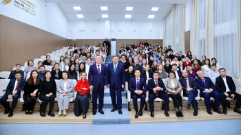 Фотография к новости: Ғылым және жоғары білім министрі Аbai university-де кездесу өткізді