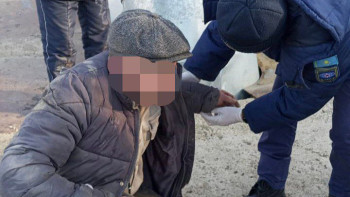 Фотография к новости: Ақтөбеде құдыққа құлап кеткен адам құтқарылды