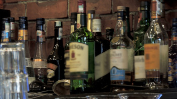 Фотография к новости: Қарағандыдағы 60-тан астам ауылда арақ-шарап мүлде сатылмайды