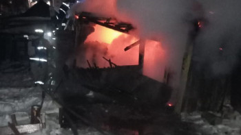 Фотография к новости: Көкшетауда шаруашылық құрылыс өртенді