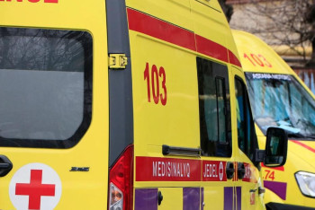 Оралда жедел жәрдем көлігі апатқа ұшырады