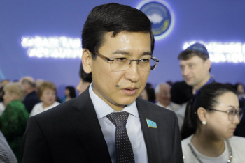 Фотография к новости: "Жағдай одан әрі нашарлауы ықтимал". Аймағамбетов мектептерге қатысты мәселені көтерді