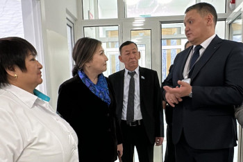 Фотография к новости: Ауылдардағы денсаулық сақтау мәселесі депутаттардың бақылауында