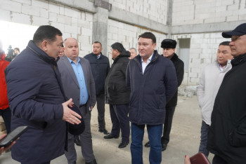 Фотография к новости: Депутаттар Алматы облысындағы мәдениет үйінің құрылысы мәселесін талқылады