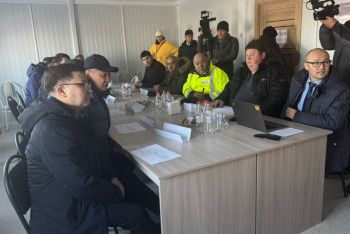 Фотография к новости: Депутаттар Жаңаөзендегі гибридті электр станциясының құрылысымен танысты