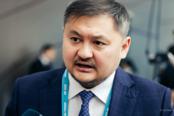 Фотография к новости: Төбелес шығарған үндістандық студенттер депортацияланады — министр