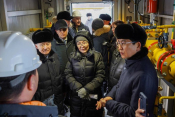 Фотография к новости: Мәжіліс депутаттары Теміртаудағы газ тарату желілерінің құрылысымен танысты