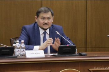 Фотография к новости: "Қоғамда хайп көп". Министр Болашақ бағдарламасында шыққан дауға нүкте қойды