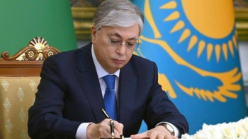 Фотография к новости: Тоқаев ЕЭО және оған мүше мемлекеттерге қатысты заңға қол қойды