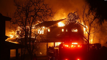 Фотография к новости: Калифорнияда алапат өрттің салдарынан төтенше жағдай жариялады