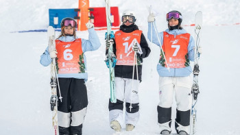 Фотография к новости: Фристайл-могулдан ӘЧ: Еліміз медальдық есепте екінші орында тұр