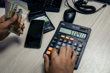 Фотография к новости: Мобильді аударымдар арқылы қайырымдылыққа жиналған ақшаға салық салына ма