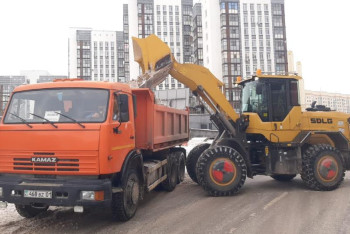 Фотография к новости: Астанадан 50 мың текше метр қар шығарылды