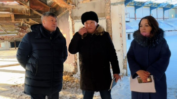 Фотография к новости: Мәжіліс депутаттары «Қазақстан» спорт кешенінің құрылысымен танысты